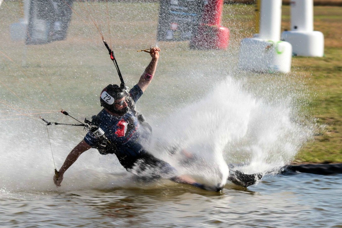 All hail the new canopy piloting world champions! World Air Sports