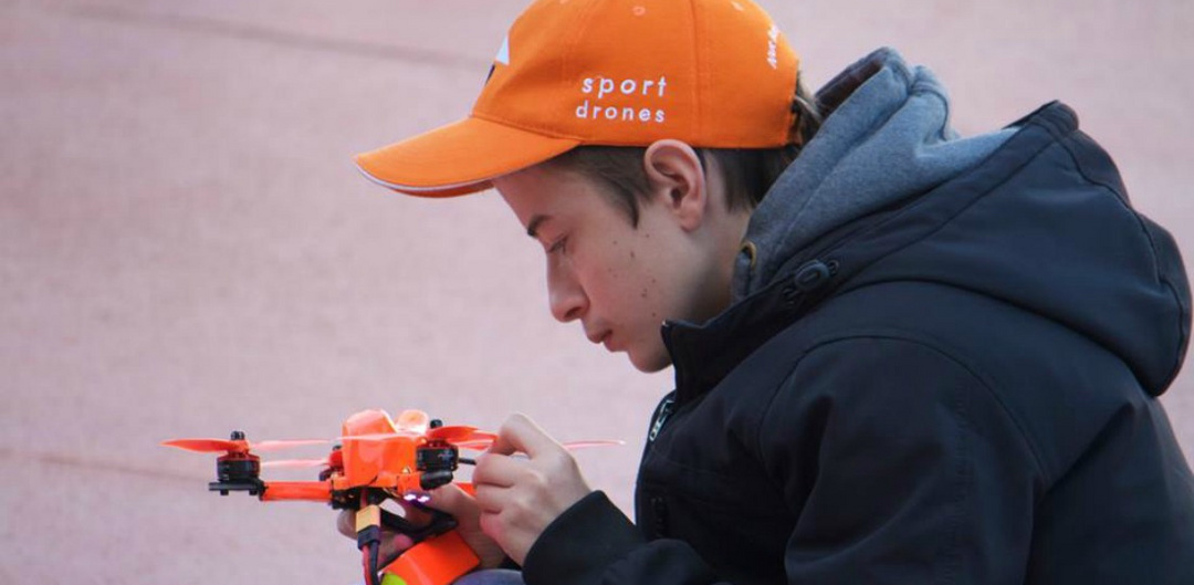 Thomas Grout at a drone racing competition